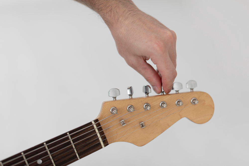 Tarraxa: guia completo para escolher a peça certa para guitarra, violão ou baixo